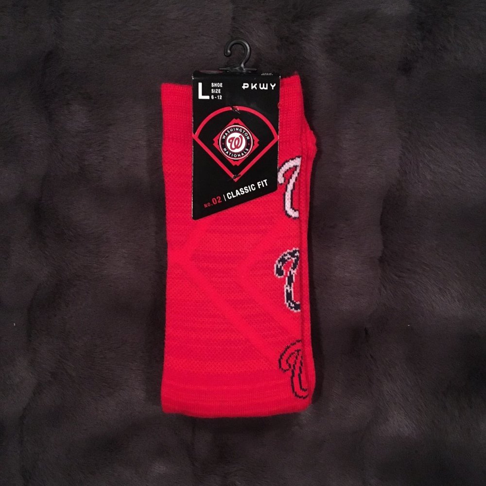 MLB Washington Nationals "W" Crew Socks (Large)
